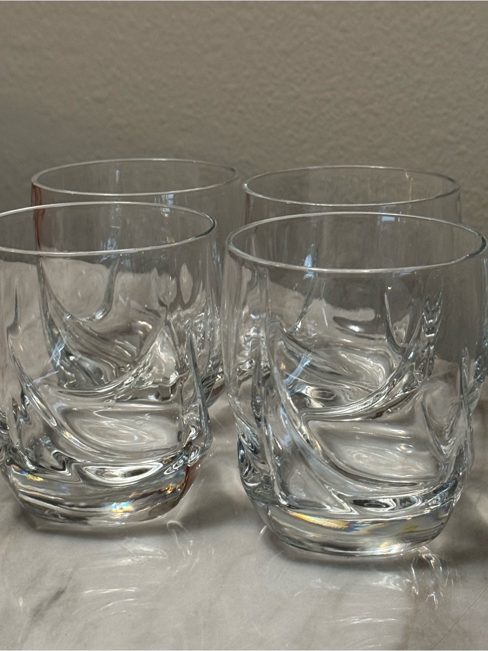 Mikasa Motion glass low tumblers 4” height set of 4
